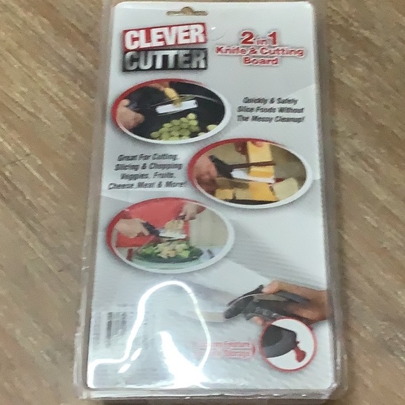 Clever Cutter 2-in-1 Knife & Cutting Board- Quickly Chops Your Favorites - Picture 2 of 2